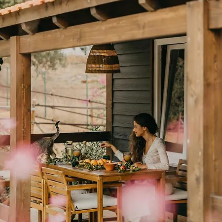 Casa Ana * Алмансил